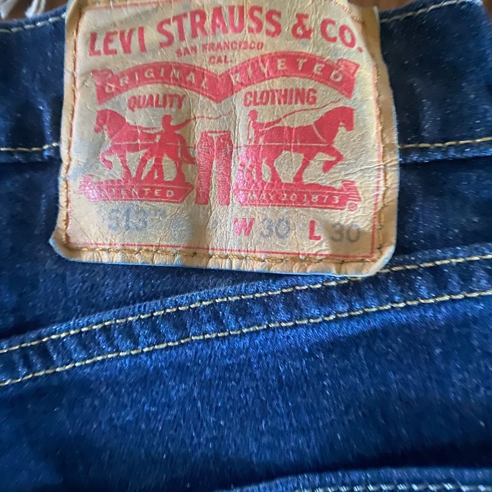 Guys Levi’s denim 513s
